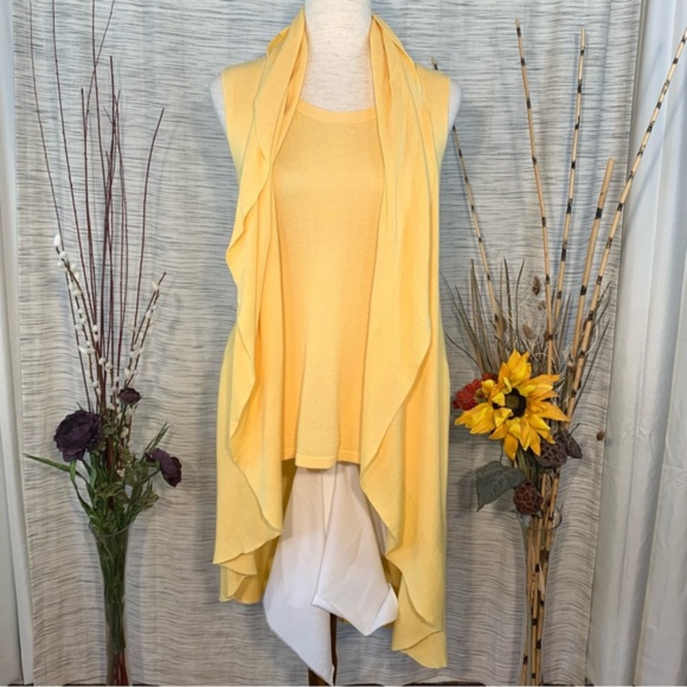 Lafayette 148 yellow 2-piece sweater set.